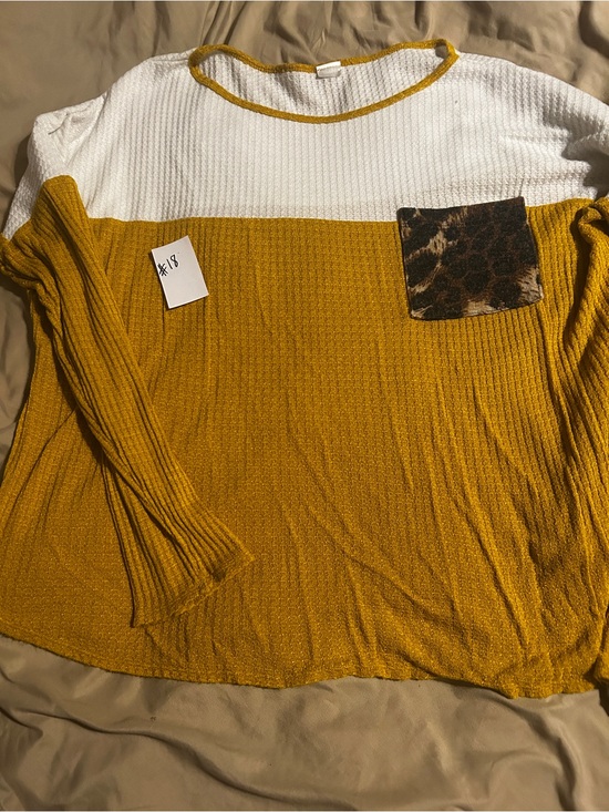 Source Unknown Tops - Source Unknown White and Mustard Colorblock Waffle Knit Top with Leopard Pocket